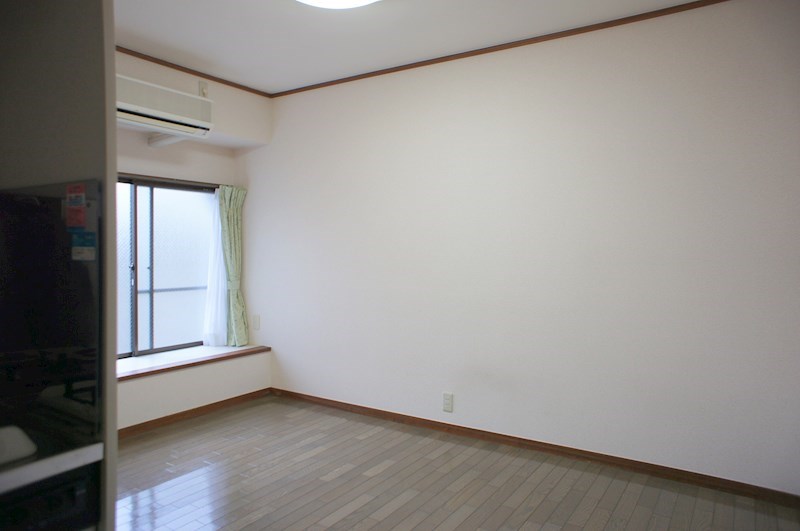 緑樹荘（東大生・東大院生限定） 玄関