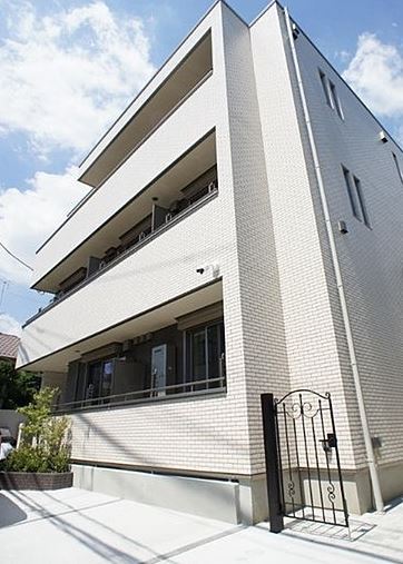 ジュネス明大前 102号室 外観