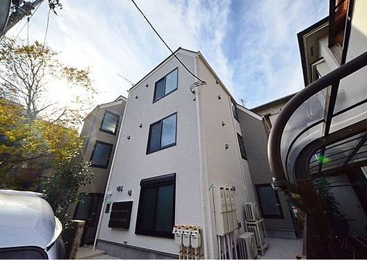 カロン 202号室 外観