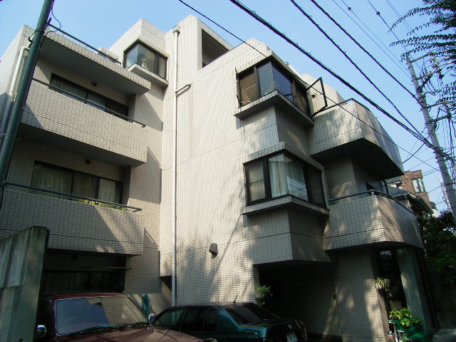 アメニティ３４６ 303号室 外観