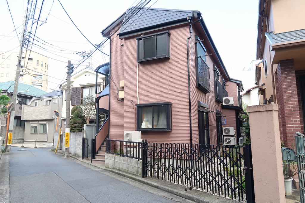 セイクレッド・ヒルズ 202号室 外観
