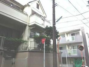 ストークハイツ佐伯 201号室 外観