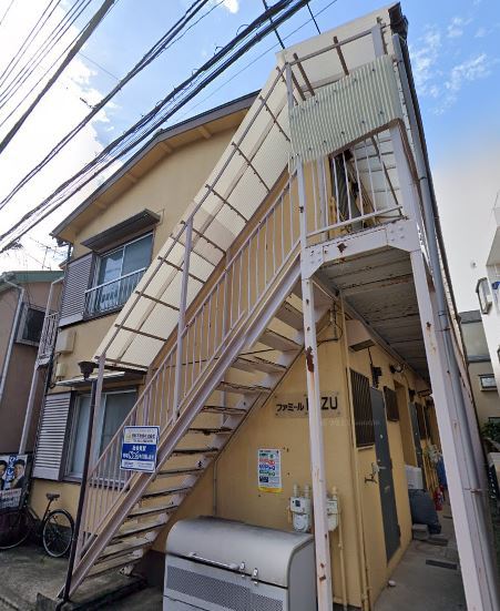 ファミールＫＡＺＵ 205号室 外観