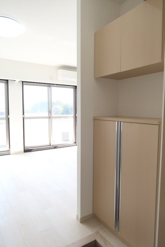 第三正吉マンション 玄関