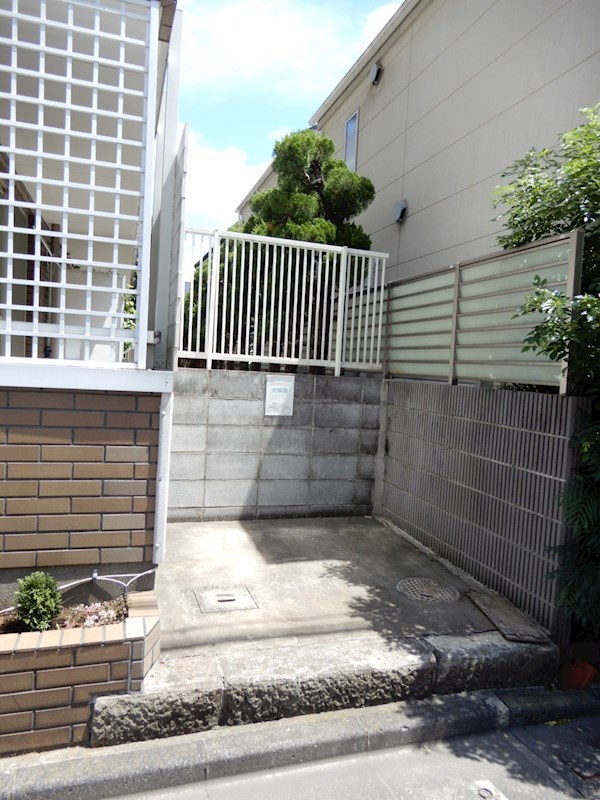 松の木ハイツ  リビング