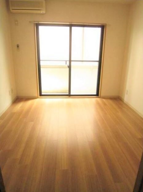 アルティス代田 玄関