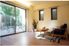 CEREZO　GARDEN 玄関