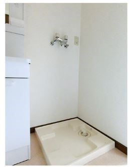 ヴィラ・ゼルコア 風呂画像