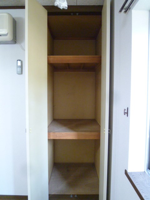 エスコート・ユーアイ その他1