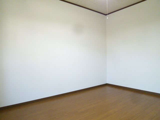 エスコート・ユーアイ その他17