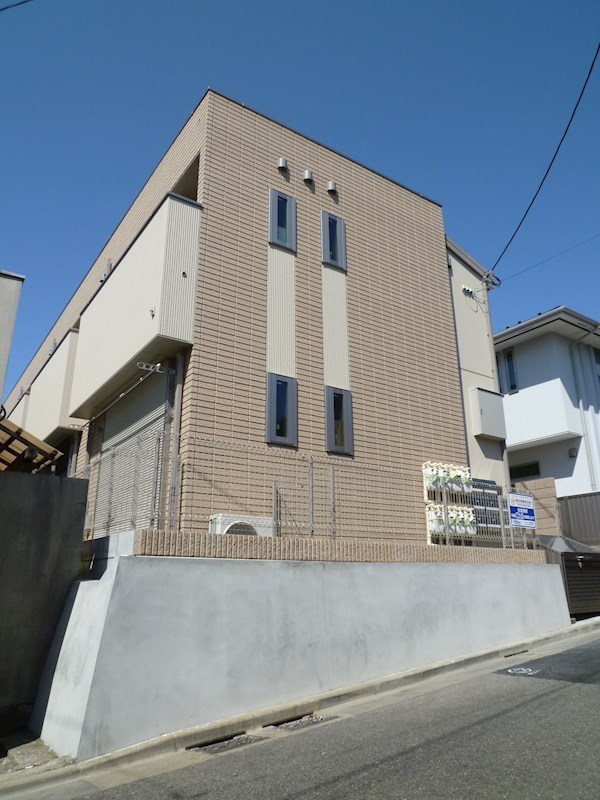 ライズ  203号室 外観