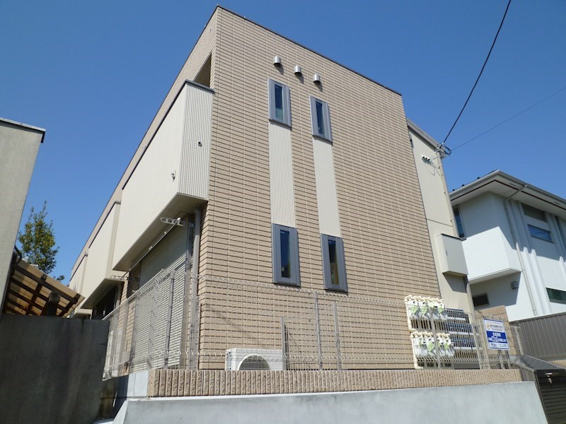 ライズ  203号室 外観