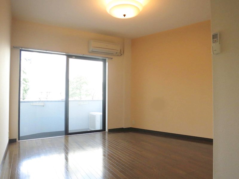 アジュール松原 玄関