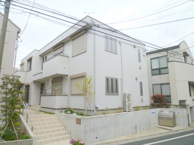 エストレーラ羽根木 102号室 外観