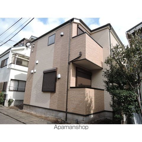 アムール　シャイニー 201号室 外観