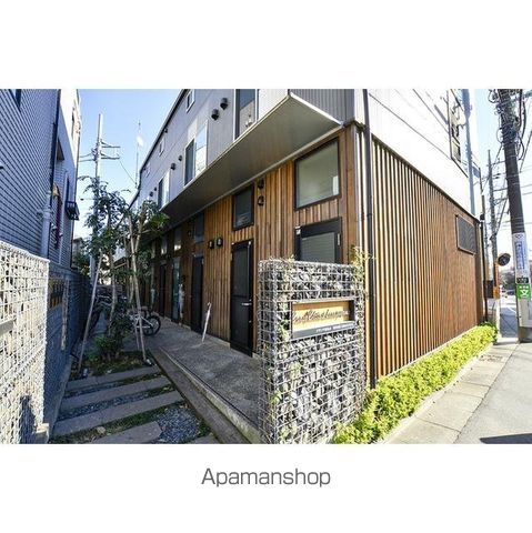 クラソ千歳烏山 104号室 外観