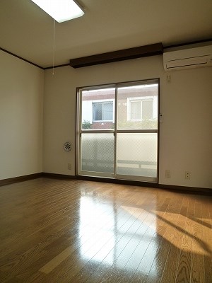 クラフトハウス 玄関