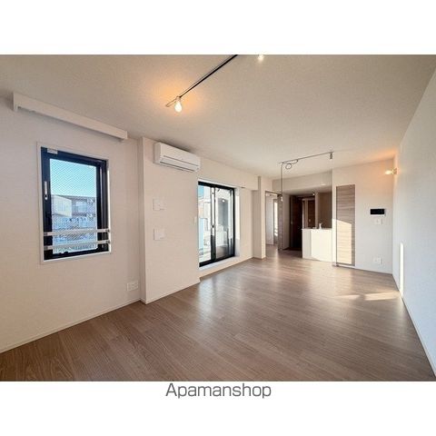 Ｌｕｍｉｎａ　Ｃｏｕｒｔ　Ｔａｋａｉｄｏ その他3