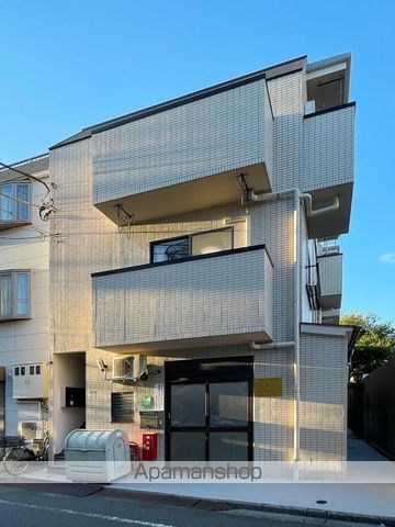 ピアクレスト経堂（旧コーポ・アオノ） 305号室 外観