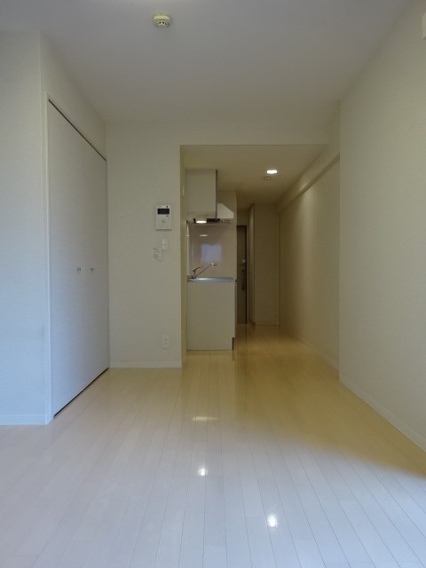 アヴィターレ小山  リビング
