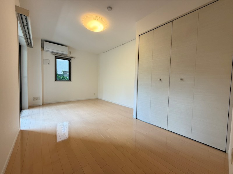 アヴィターレ小山 ベッドルーム