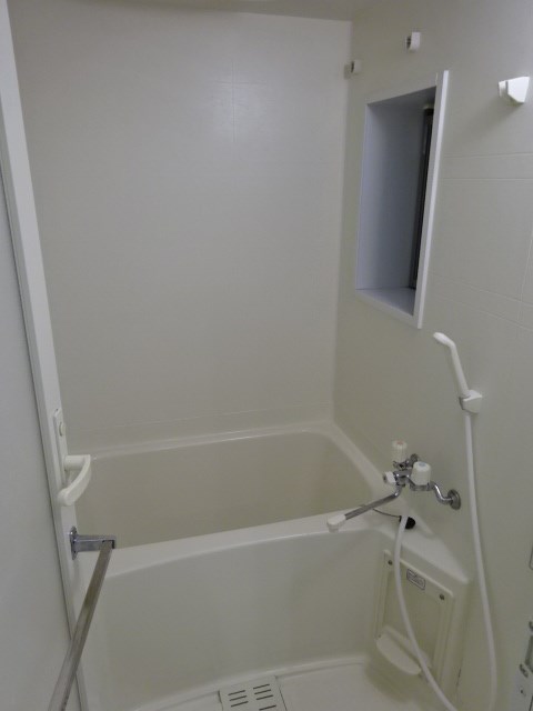 アヴィターレ小山  風呂画像