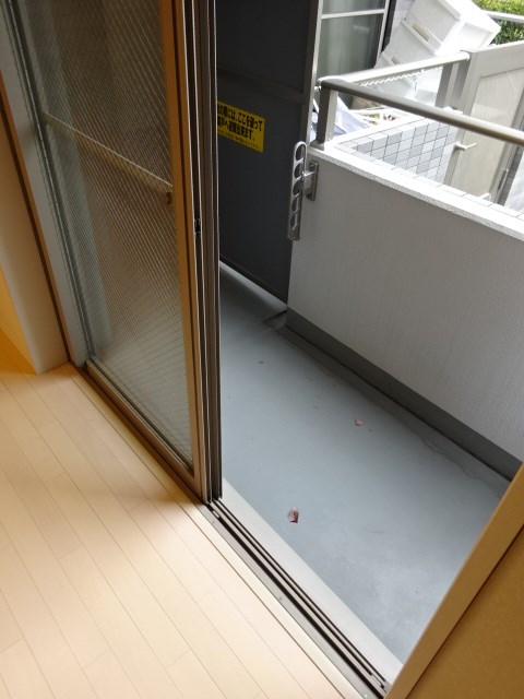 アヴィターレ小山  ベランダ