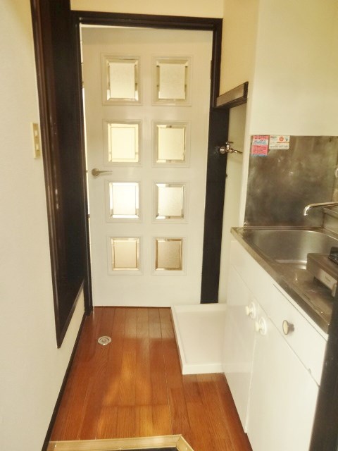 ライフピア西小山 玄関