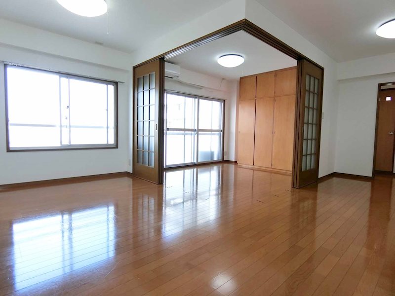 山王サクラマンション リビング