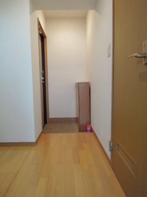 松林堂SK第3マンション 玄関