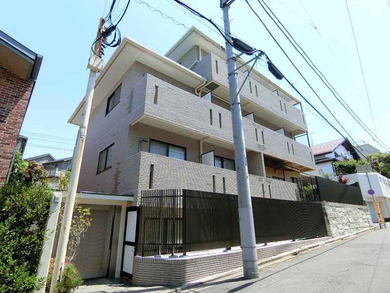 アルトゥーラ山王 301号室 外観