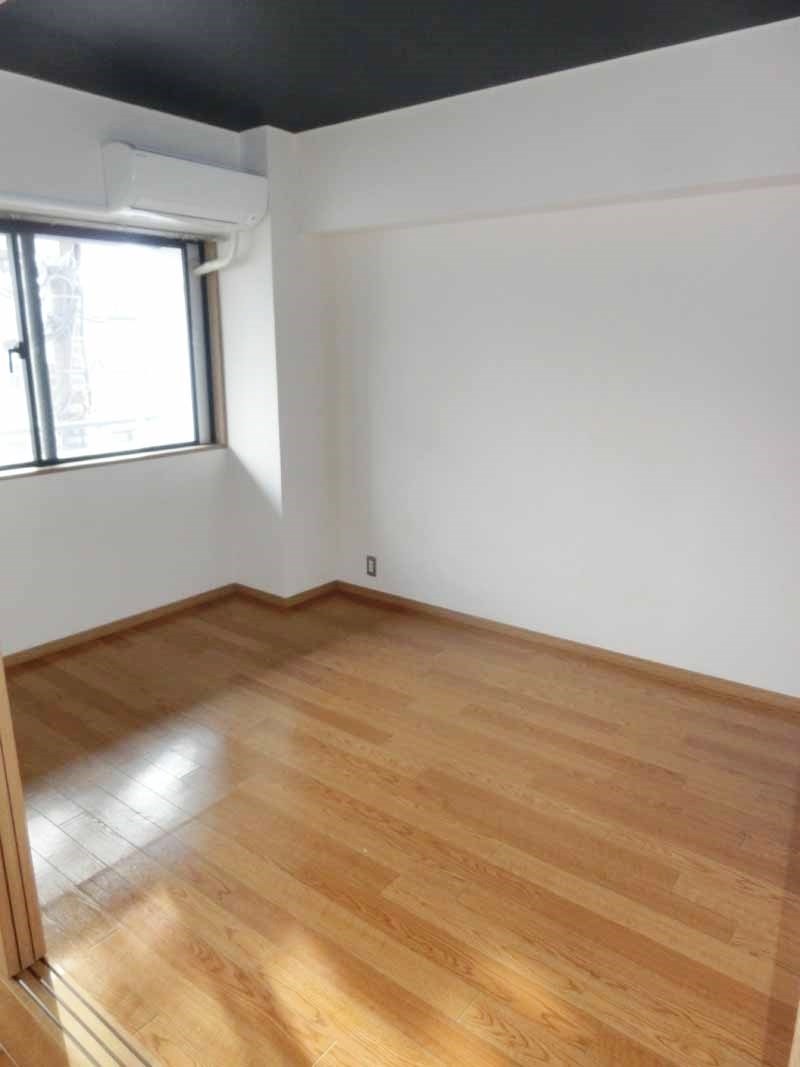 メーゾン俊2nd  ベッドルーム