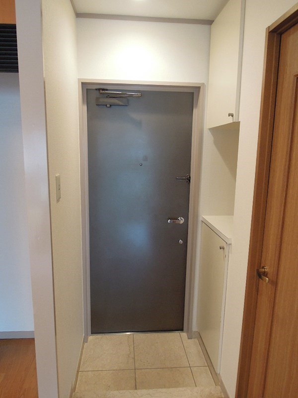 マインシュロス 玄関