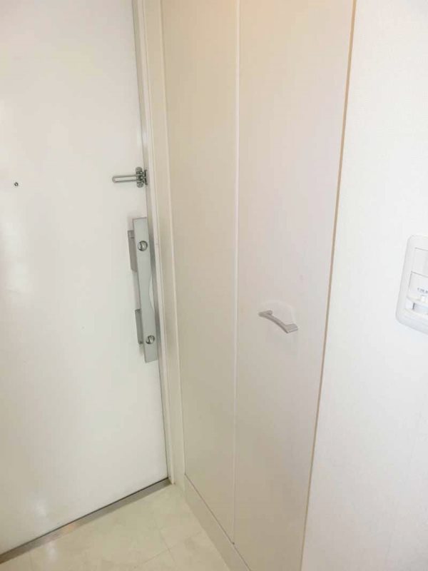 コンフォリア大森トロワ 玄関