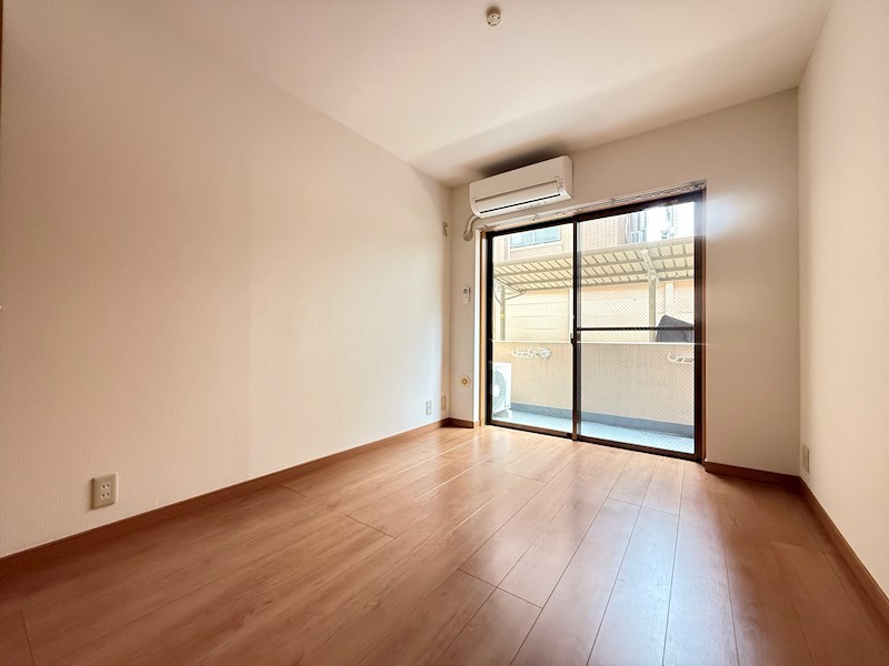 ダイアパレス目黒本町 リビング