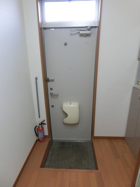 イケダハイツ 玄関