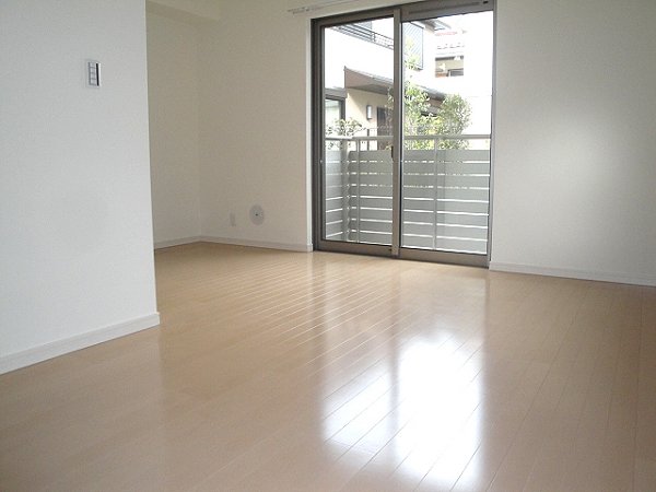 フォレストメゾンSK リビング