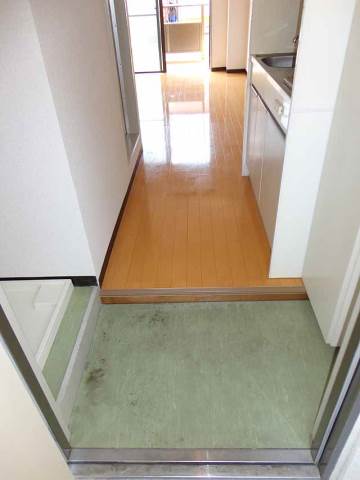 シャルム西大井 玄関