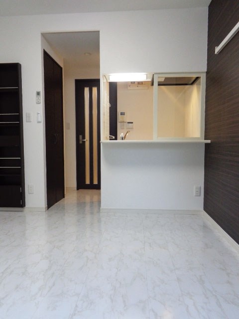 ルネッサ戸越公園  リビング