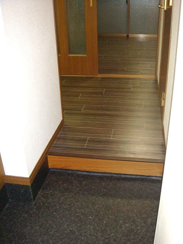 アーバンロジェ 玄関