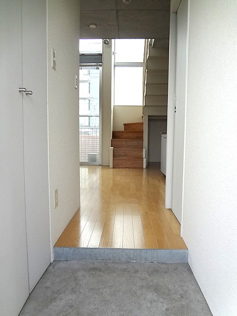 保萬齢 玄関