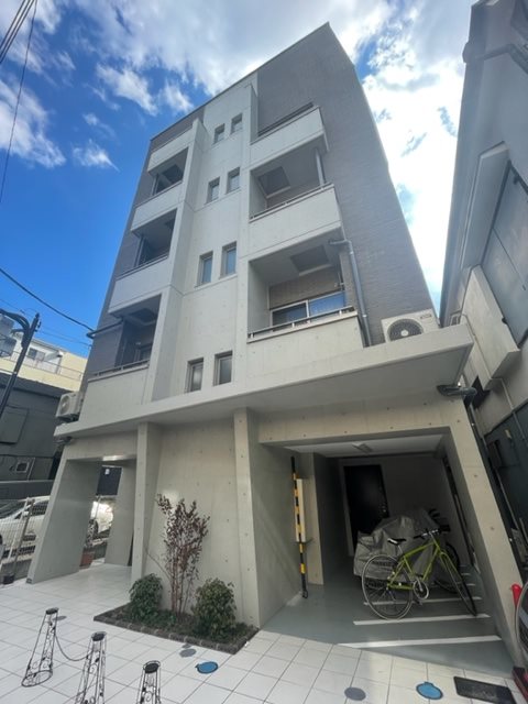 スラージュ大森 301号室 外観