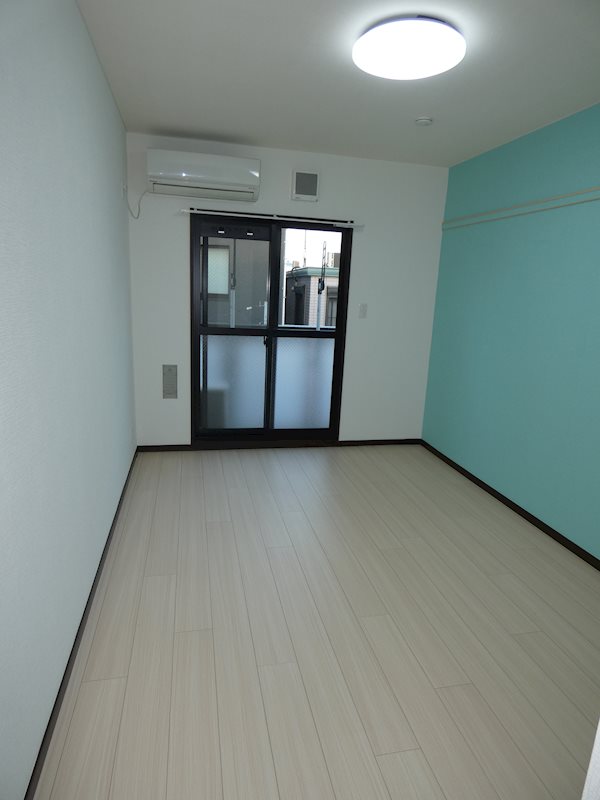 ソレイユ大井   リビング