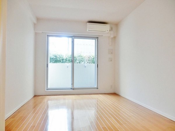 ケンジントンマンション大森WEST リビング