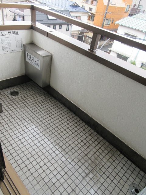メゾン・アイル ベランダ