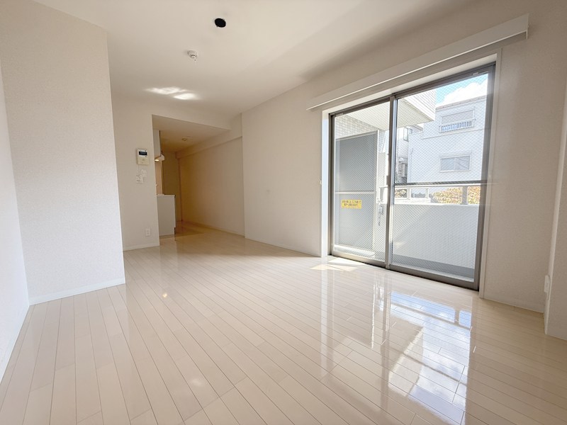 アヴィターレ小山 リビング