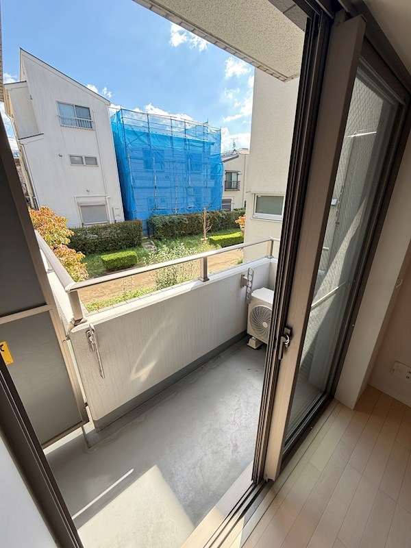 アヴィターレ小山 ベランダ