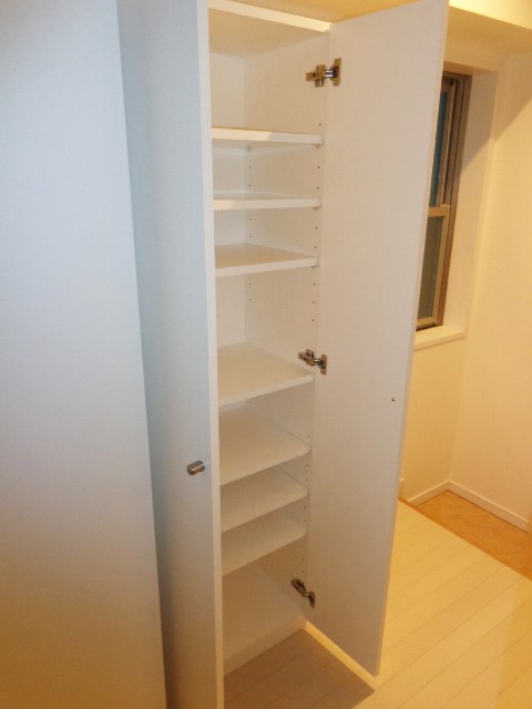 ルミエール ・ K  その他4