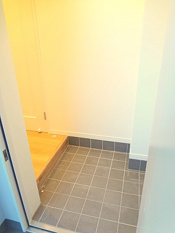 メーゾン俊3rd 玄関