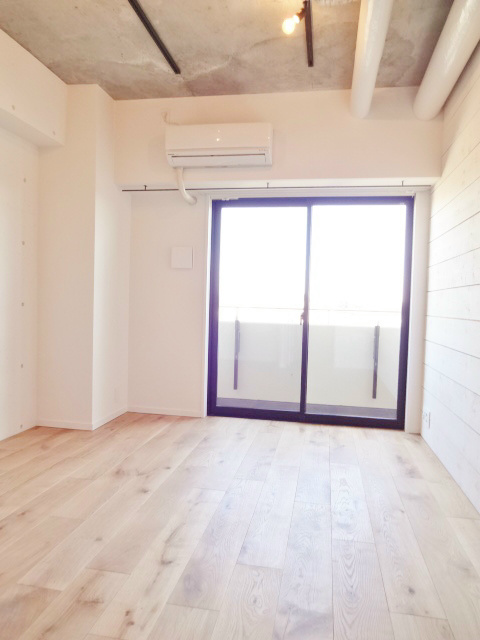 旗ヶ岡アパートメント リビング